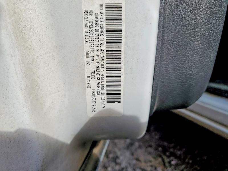 2010 Dodge Dakota sxt