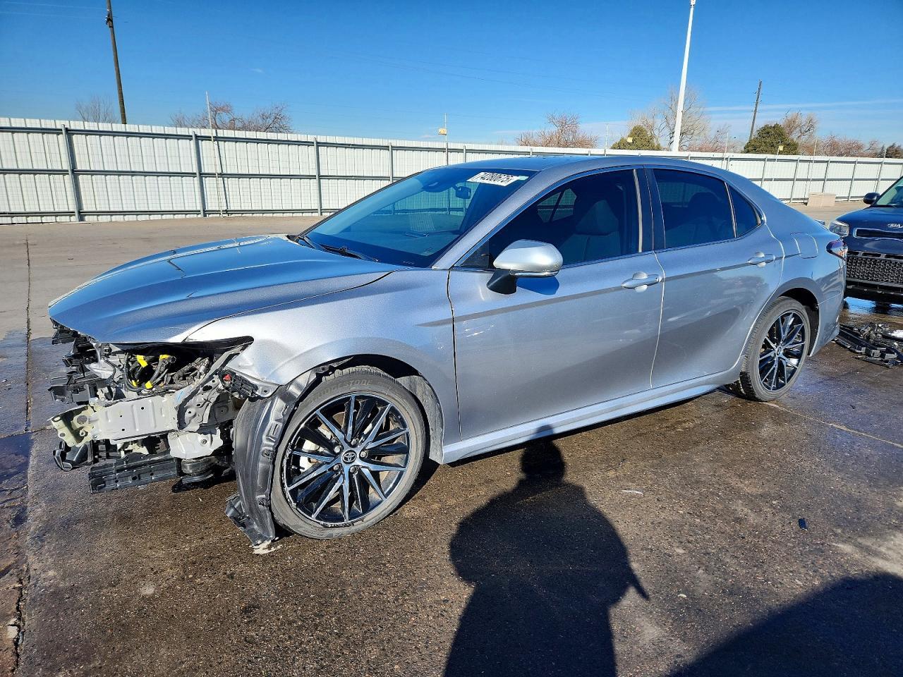 2022 Toyota Camry se