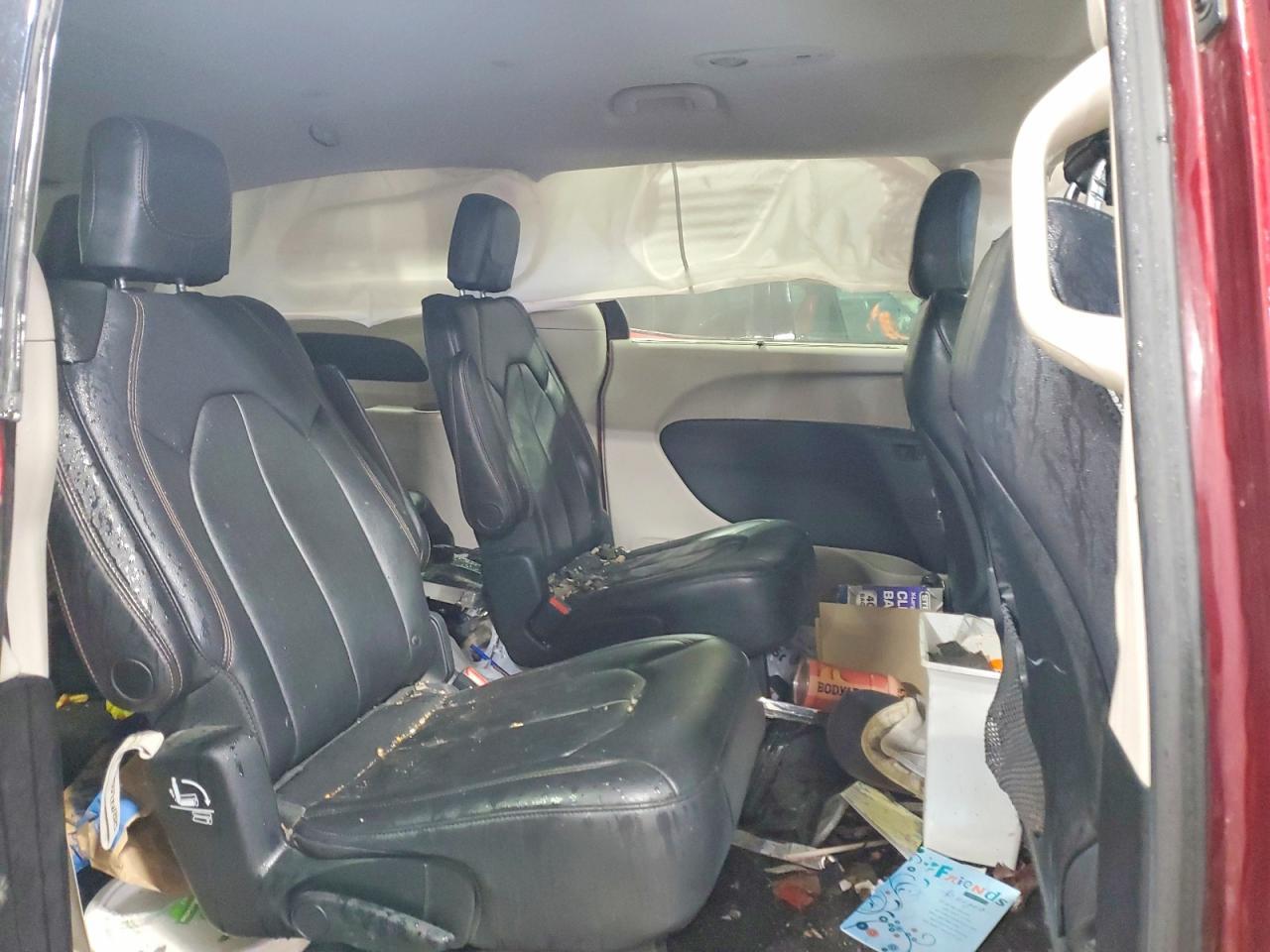 2017 Chrysler Pacifica Touring l