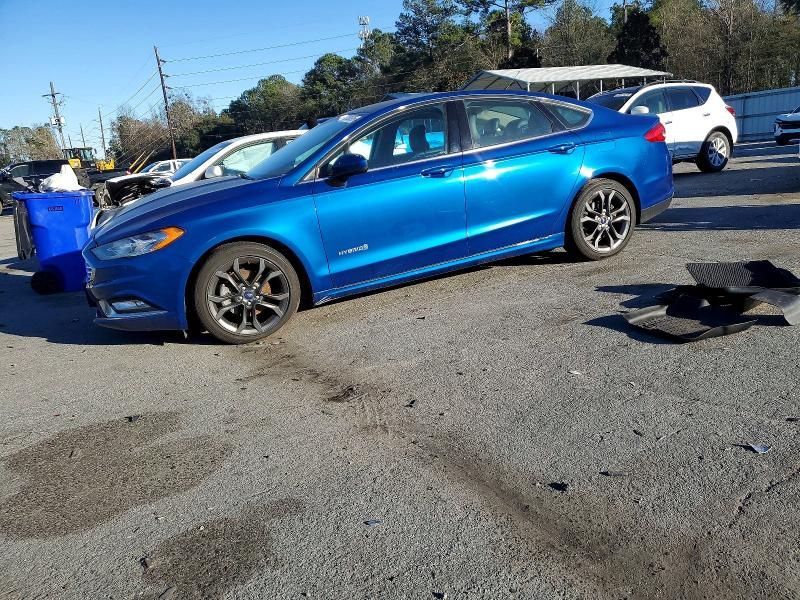 2018 Ford Fusion se Hybrid