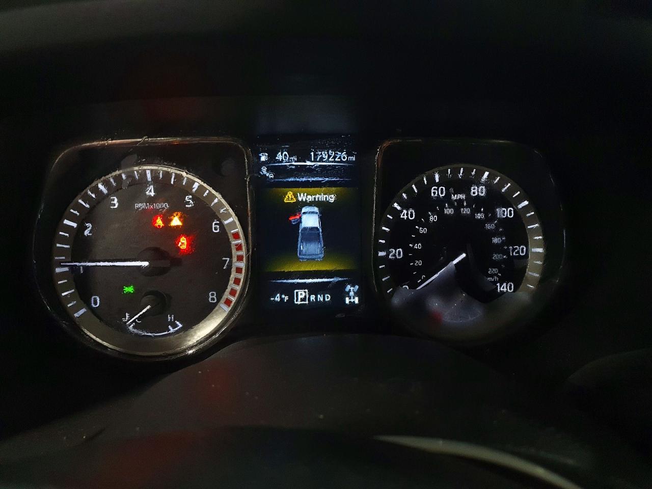 2018 Nissan Titan SV