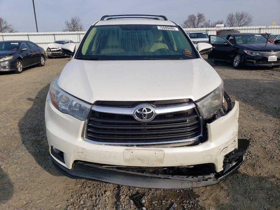 2016 Toyota Highlander le