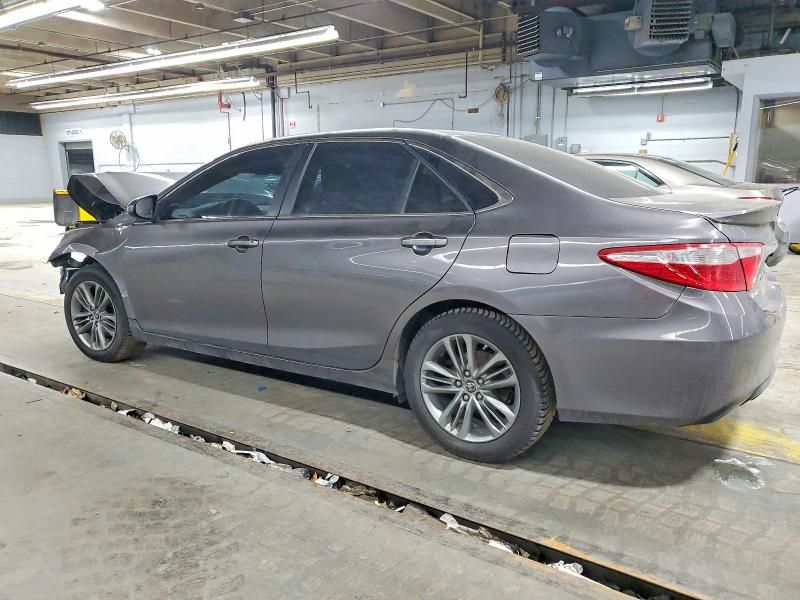 2016 Toyota Camry le
