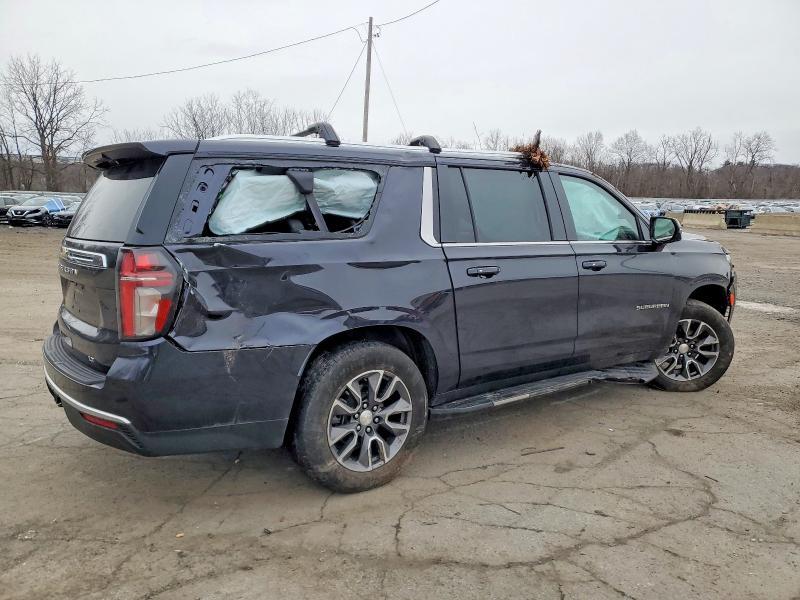 2023 Chevrolet Suburban K1500 lt