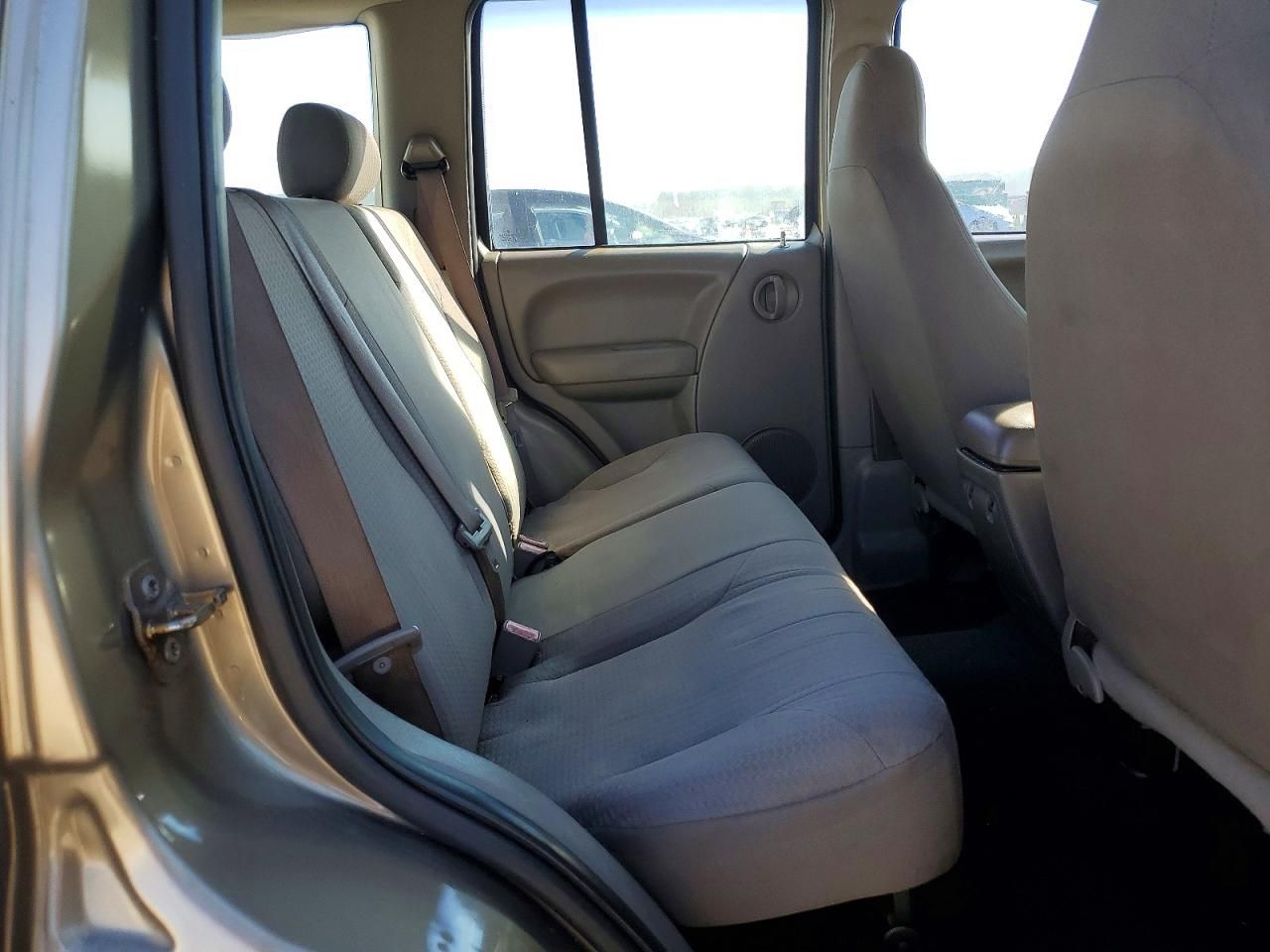 2004 Jeep Liberty Sport