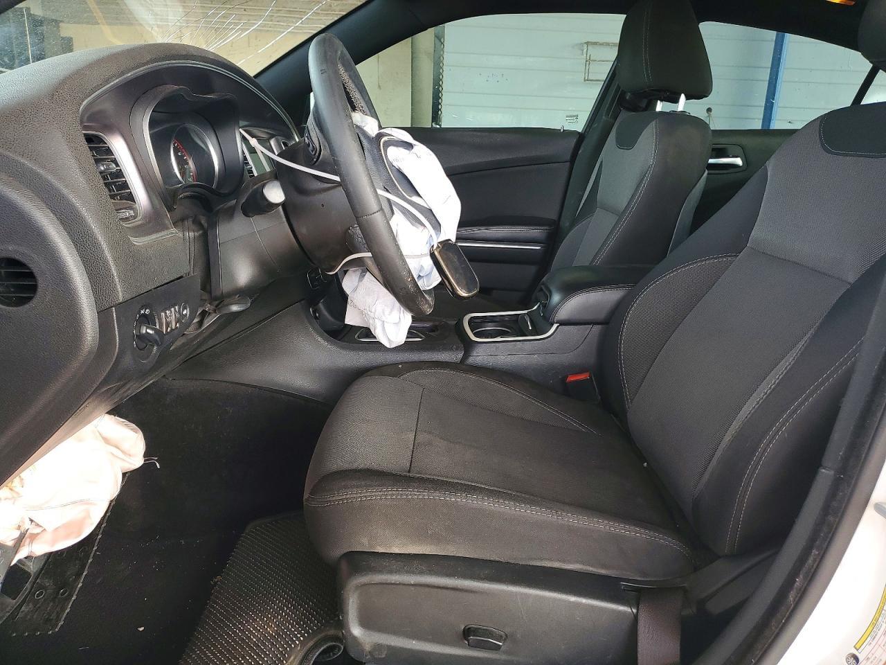 2015 Dodge Charger se