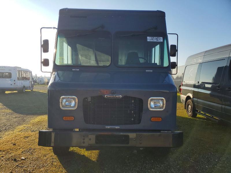 2020 Freightliner Mt 45G Chassis Delivery Truck