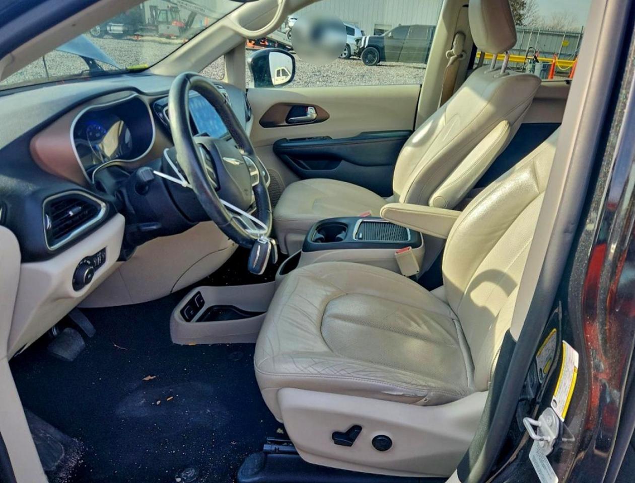 2017 Chrysler Pacifica Touring l Plus