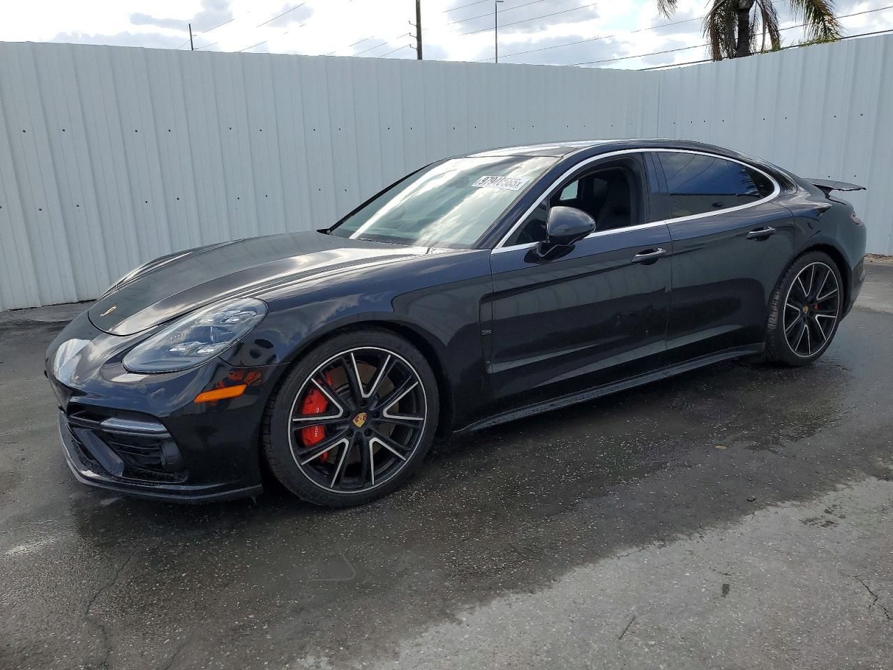 2018 Porsche Panamera Turbo