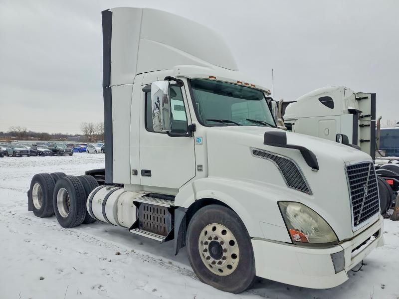 2015 Volvo Vnl Semi Truck