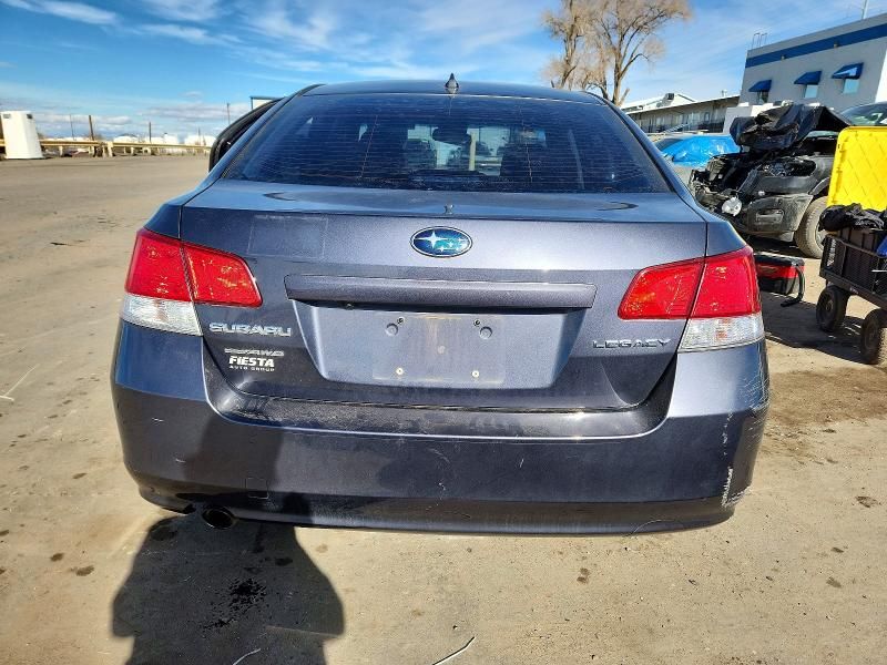 2014 Subaru Legacy 2.5i Premium