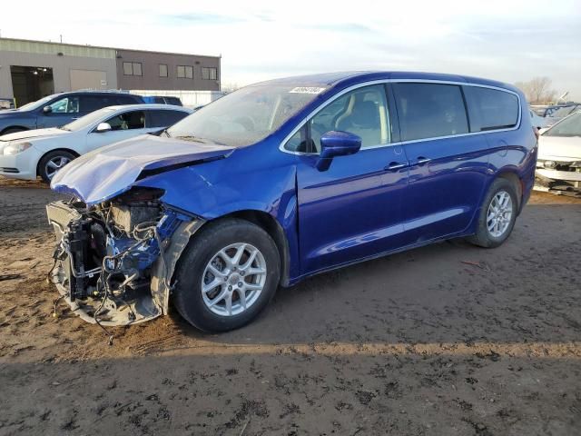 2020 Chrysler Pacifica Touring