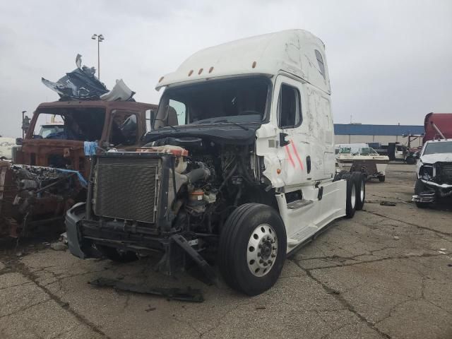 2017 Freightliner Cascadia 125