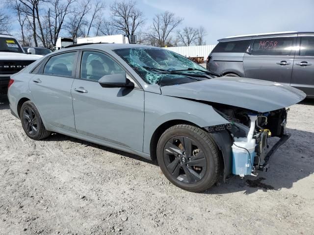 2022 Hyundai Elantra SEL