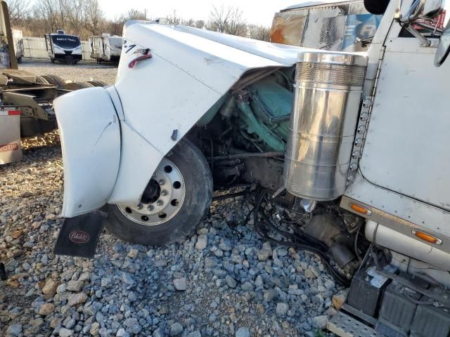 2000 Peterbilt 379