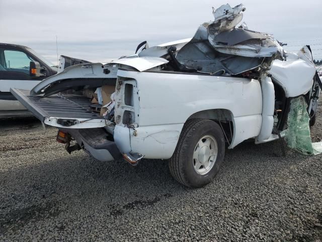 2004 GMC New Sierra C1500