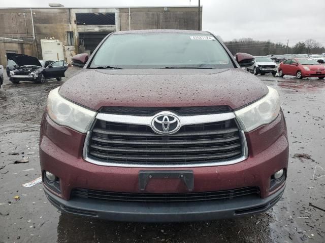 2015 Toyota Highlander LE