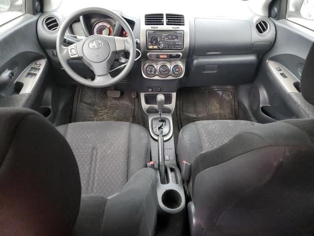 2013 Scion XD