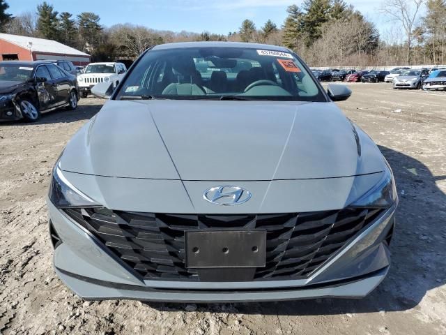 2022 Hyundai Elantra SEL