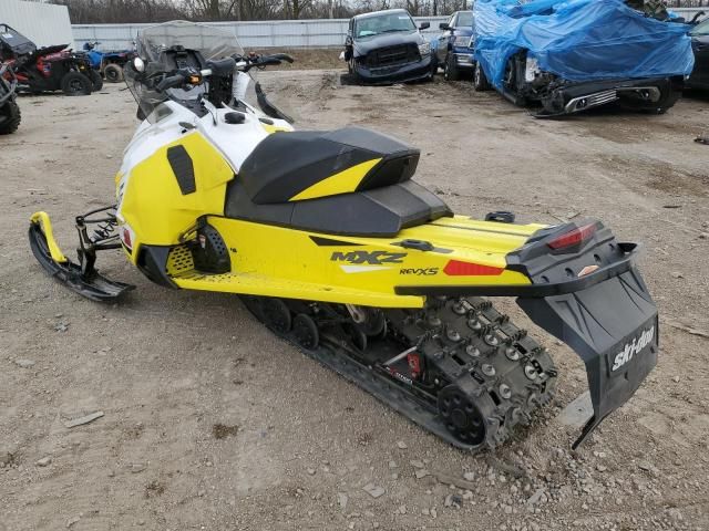 2017 Skidoo MXZ