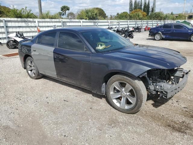 2016 Dodge Charger SE