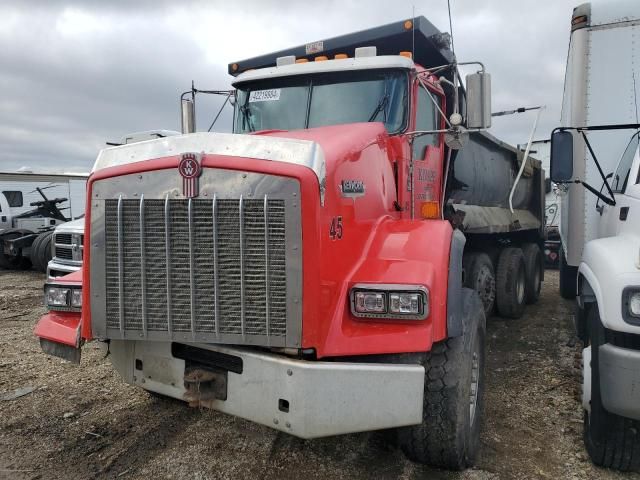 2007 Kenworth Construction T800