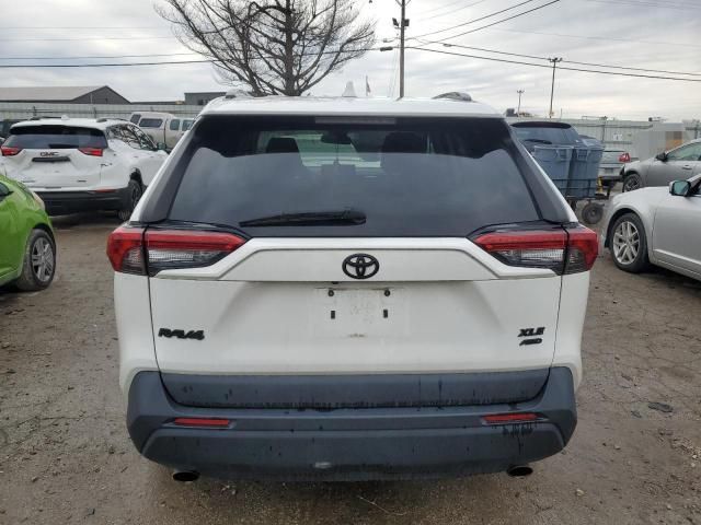 2020 Toyota Rav4 XLE