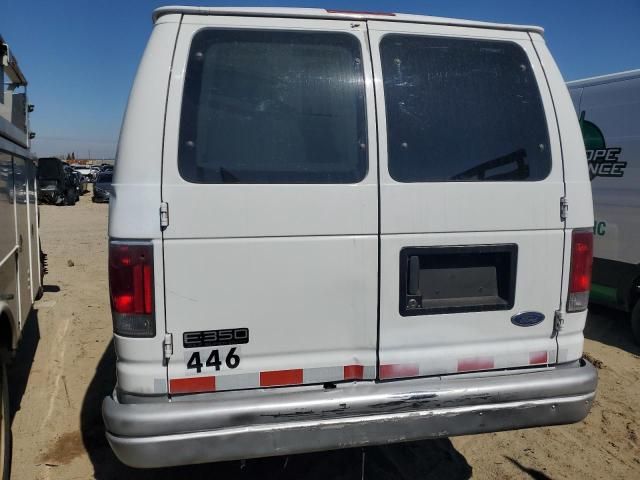 2003 Ford Econoline E350 Super Duty Wagon