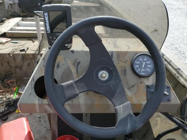 2001 X-Press Boat