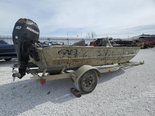 2001 X-Press Boat