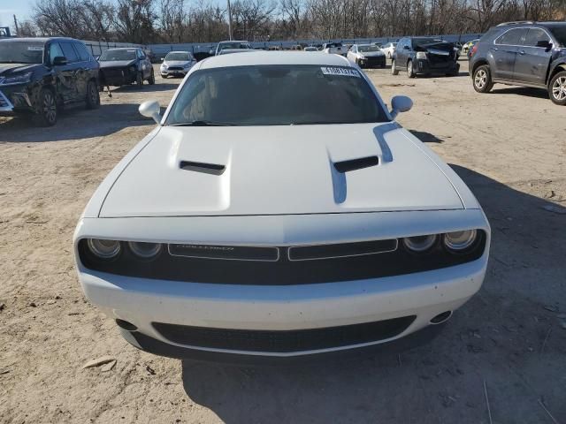 2017 Dodge Challenger SXT