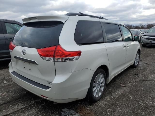 2013 Toyota Sienna XLE