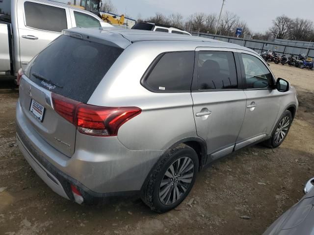 2019 Mitsubishi Outlander SE