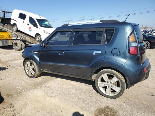 2010 KIA Soul +