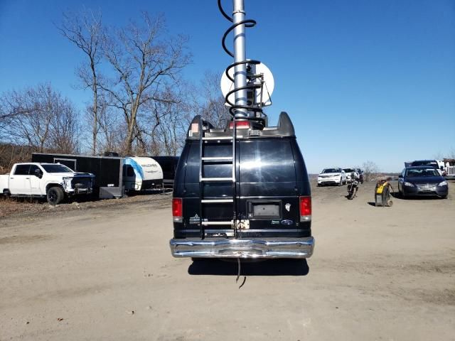 2012 Ford Econoline E350 Super Duty Van