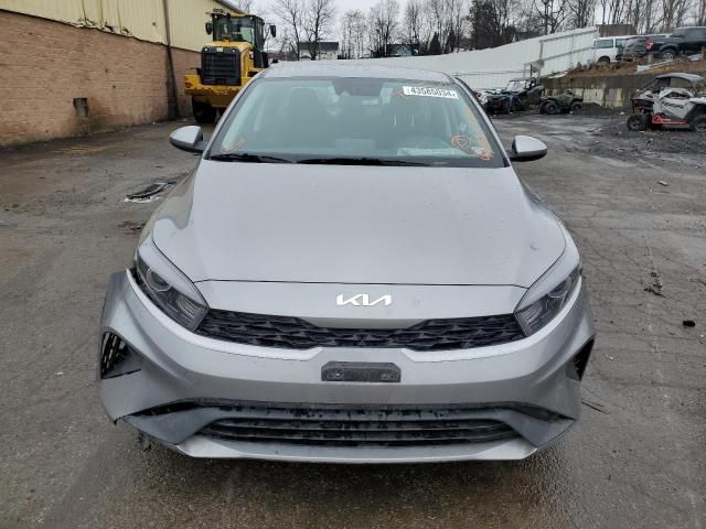 2023 KIA Forte LX