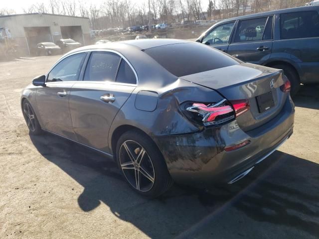 2019 Mercedes-Benz A 220