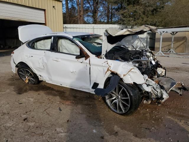 2023 Genesis G70 Base