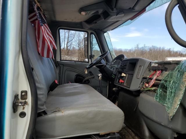 2006 International 4000 4400