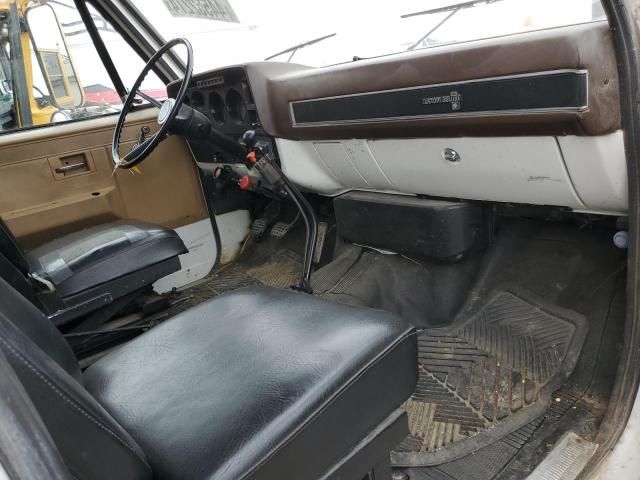 1987 Chevrolet C6500 C7D042