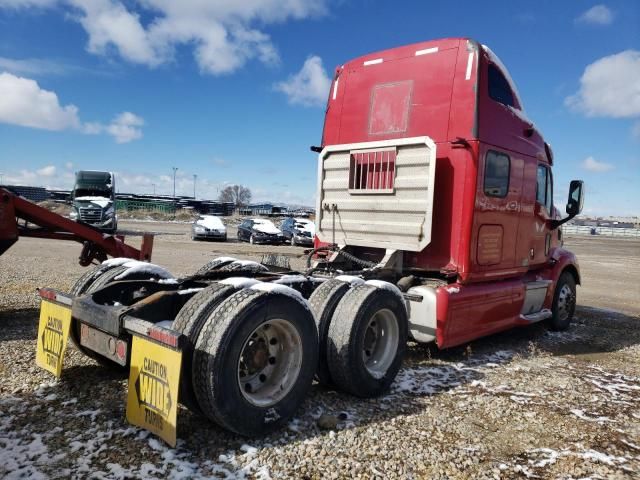 2013 Peterbilt 587