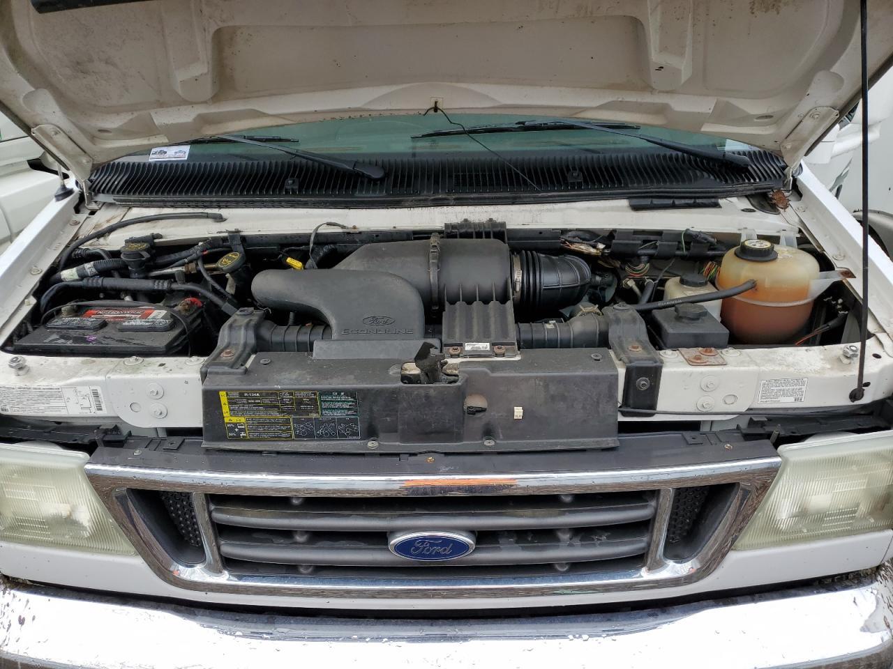 2003 Ford Econoline E450 Super Duty Cutaway Van RV
