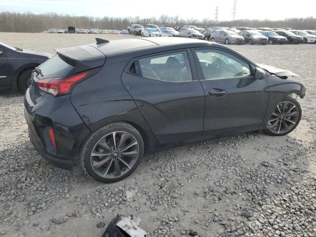 2019 Hyundai Veloster Base