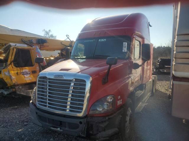 2015 Freightliner Cascadia 125