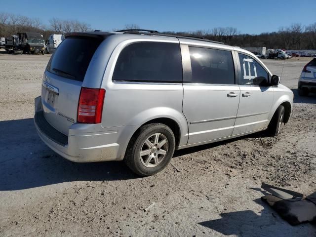 2009 Chrysler Town & Country Touring