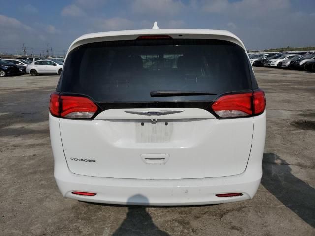 2020 Chrysler Voyager LX