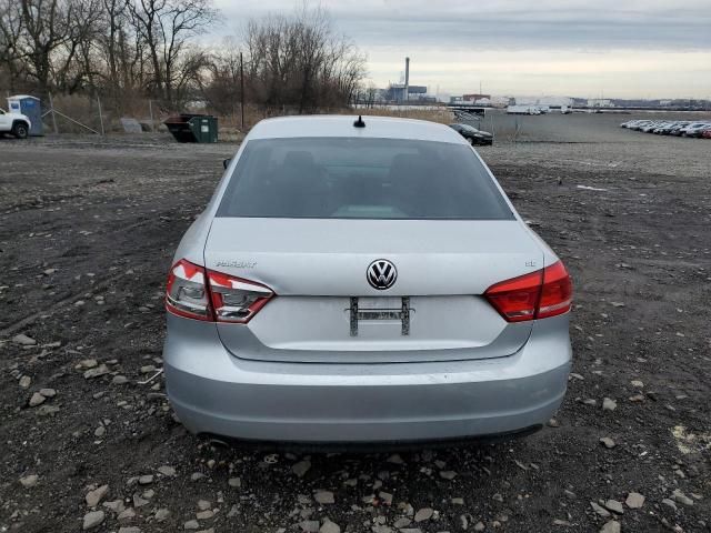 2013 Volkswagen Passat SE