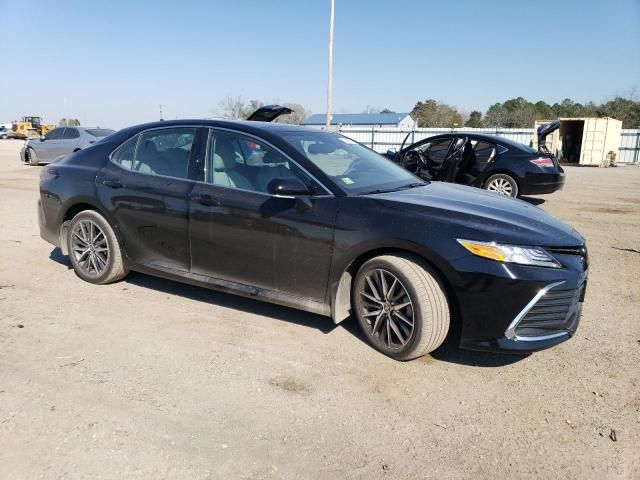 2022 Toyota Camry XLE