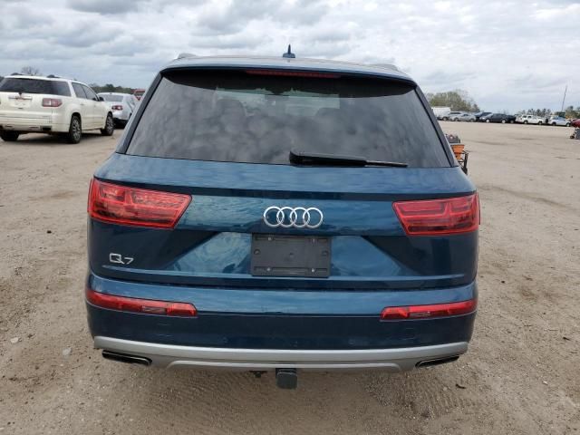 2019 Audi Q7 Premium Plus