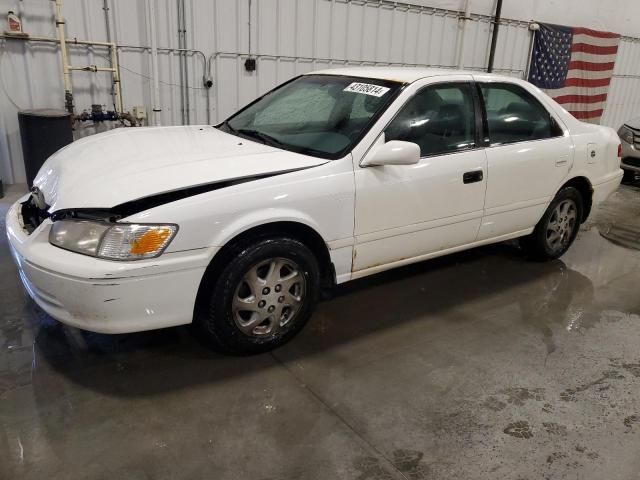 2000 Toyota Camry CE